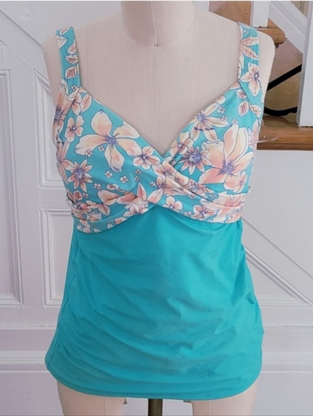 LANDS END Floral Blue Tankini Size 6